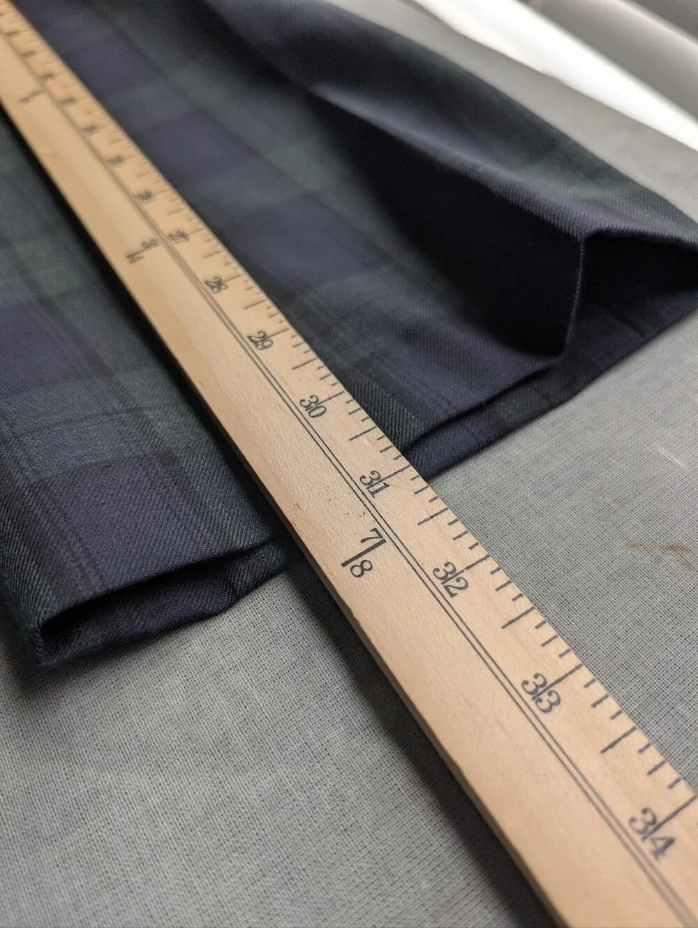 NWOT Charles Tyrwhitt Full Navy and Dark Green Super 100s Plaid Suit
